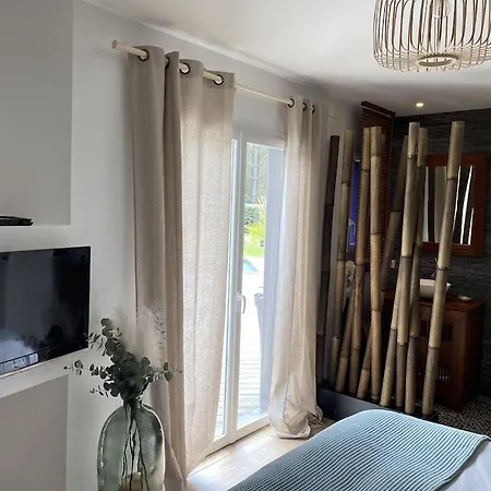 Avec Piscine Chauffee Proche Oceane Villa *