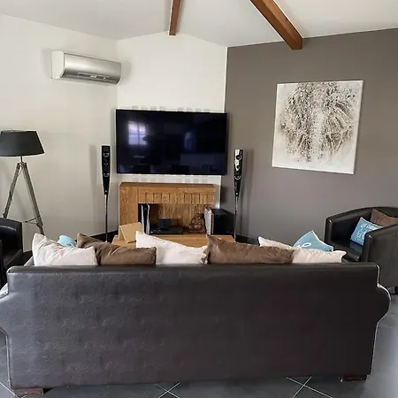 Villa Avec Piscine Chauffee Proche Oceane